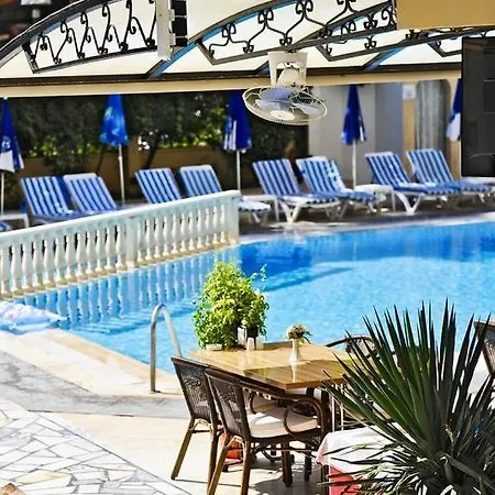 H.m.a. & Otel 3*